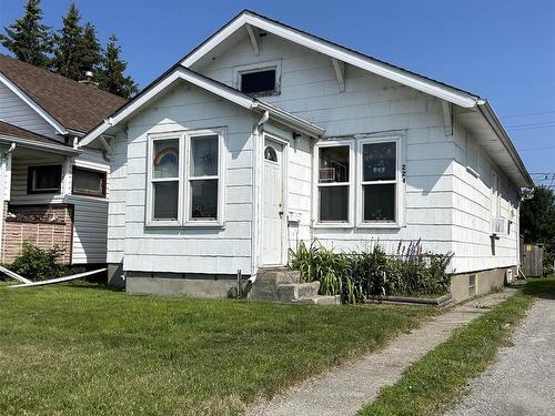 224 Second Street E, Fort Frances, ON - Outdoor