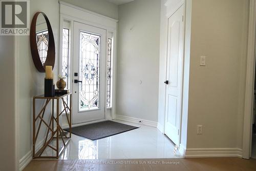 210 Canyon Hill Avenue, Richmond Hill (Westbrook), ON - Indoor Photo Showing Other Room