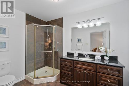 14509 Ninth Line, Whitchurch-Stouffville, ON - Indoor Photo Showing Bathroom