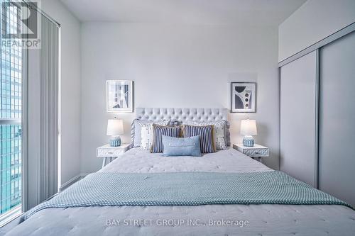 1808 - 11 Bogert Avenue, Toronto (Lansing-Westgate), ON - Indoor Photo Showing Bedroom