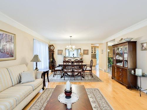 Living room - 12 Ch. De Rambervillers, Lorraine, QC - Indoor Photo Showing Living Room