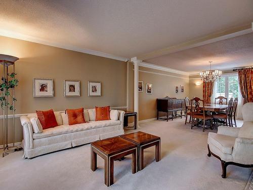 Salon - 336 Rue Jean-Talon, Saint-Jean-Sur-Richelieu, QC - Indoor Photo Showing Living Room