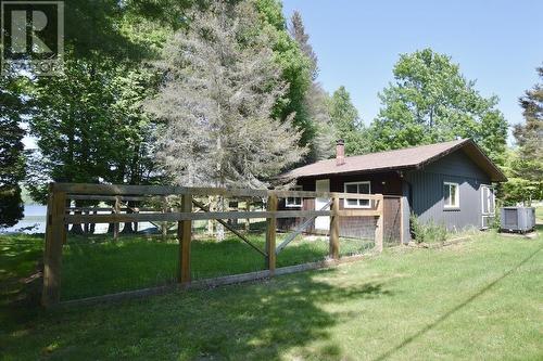 84 Lakeview Rd, Iron Bridge, ON - Outdoor