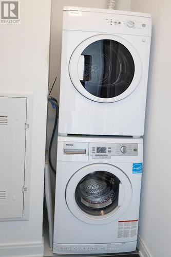 3402 - 50 Charles Street E, Toronto (Church-Yonge Corridor), ON - Indoor Photo Showing Laundry Room