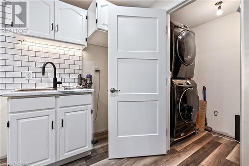 227 12Th Avenue, Hanover, ON - Indoor Photo Showing Laundry Room