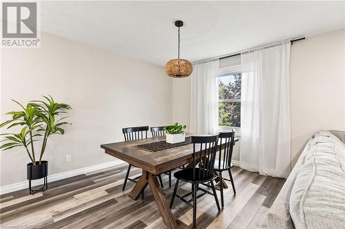 227 12Th Avenue, Hanover, ON - Indoor Photo Showing Dining Room