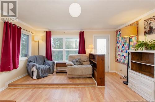 38 Gerard Road, Saint-Antoine, NB - Indoor Photo Showing Living Room