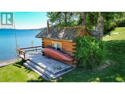 6035 Walnut Road, 100 Mile House, BC - Outdoor With Body Of Water