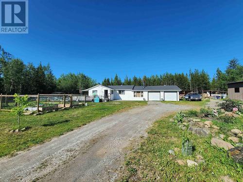 6813 Swelander Road, 100 Mile House, BC - Outdoor