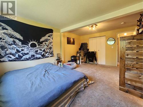 6813 Swelander Road, 100 Mile House, BC - Indoor Photo Showing Bedroom