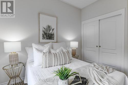 60 Chadwin Drive, Kawartha Lakes (Lindsay), ON - Indoor Photo Showing Bedroom