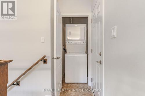 60 Chadwin Drive, Kawartha Lakes (Lindsay), ON - Indoor Photo Showing Laundry Room