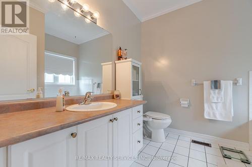 2 Yorkwood Trail, Brampton (Sandringham-Wellington), ON - Indoor Photo Showing Bathroom