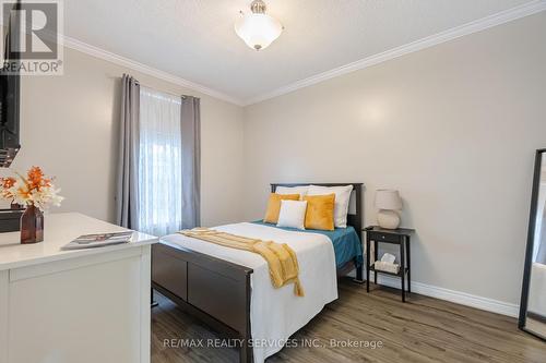 2 Yorkwood Trail, Brampton (Sandringham-Wellington), ON - Indoor Photo Showing Bedroom