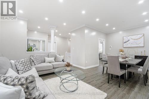 2 Yorkwood Trail, Brampton (Sandringham-Wellington), ON - Indoor