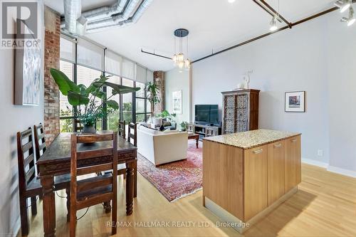 409 - 43 Hanna Avenue, Toronto (Niagara), ON - Indoor Photo Showing Dining Room