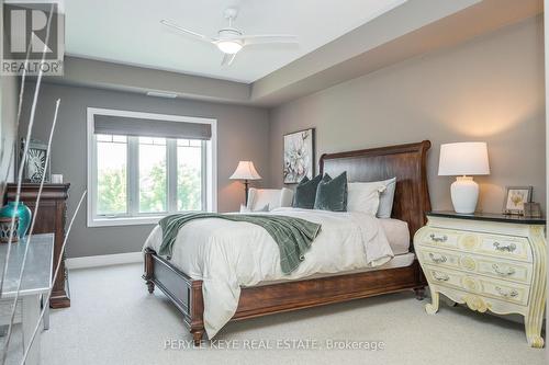 204 - 130 Steamship Bay Road, Gravenhurst, ON - Indoor Photo Showing Bedroom