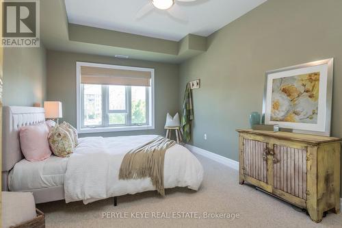 204 - 130 Steamship Bay Road, Gravenhurst, ON - Indoor Photo Showing Bedroom