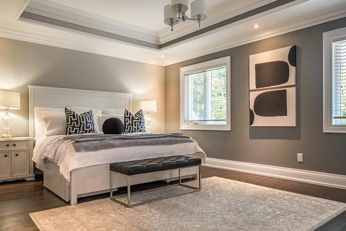 389 Belvenia Road, Burlington, ON - Indoor Photo Showing Bedroom