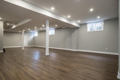 389 Belvenia Road, Burlington, ON - Indoor Photo Showing Basement