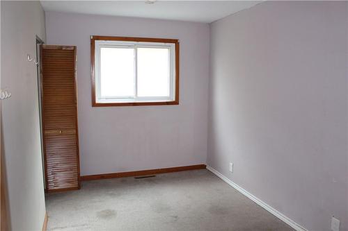 934 Upper Ottawa Street, Hamilton, ON - Indoor Photo Showing Other Room