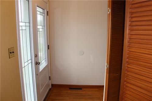 934 Upper Ottawa Street, Hamilton, ON - Indoor Photo Showing Other Room