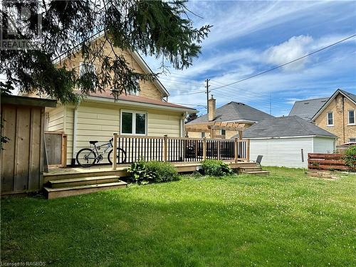 403 7Th Avenue, Hanover, ON - Outdoor With Deck Patio Veranda