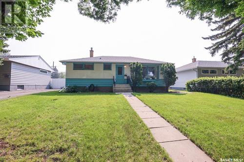 251 Toronto Street N, Regina, SK - Outdoor