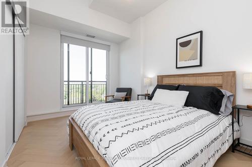 1009 - 90 Glen Everest Road, Toronto (Birchcliffe-Cliffside), ON - Indoor Photo Showing Bedroom