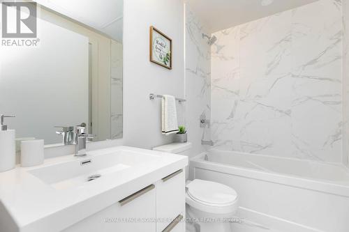 1009 - 90 Glen Everest Road, Toronto (Birchcliffe-Cliffside), ON - Indoor Photo Showing Bathroom