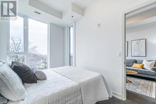 511 - 90 Glen Everest Road, Toronto (Birchcliffe-Cliffside), ON - Indoor Photo Showing Bedroom