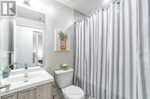 511 - 90 Glen Everest Road, Toronto (Birchcliffe-Cliffside), ON - Indoor Photo Showing Bathroom