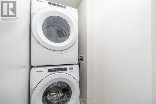 511 - 90 Glen Everest Road, Toronto (Birchcliffe-Cliffside), ON - Indoor Photo Showing Laundry Room