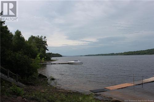 - Holland Lane, Cambridge-Narrows, NB 