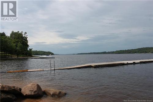 - Holland Lane, Cambridge-Narrows, NB 