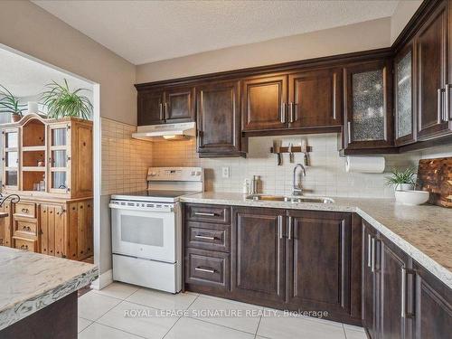 1001-2301 Derry Rd W, Mississauga, ON - Indoor Photo Showing Kitchen With Double Sink