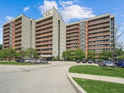 1001-2301 Derry Rd W  Mississauga, ON L5N 2R4