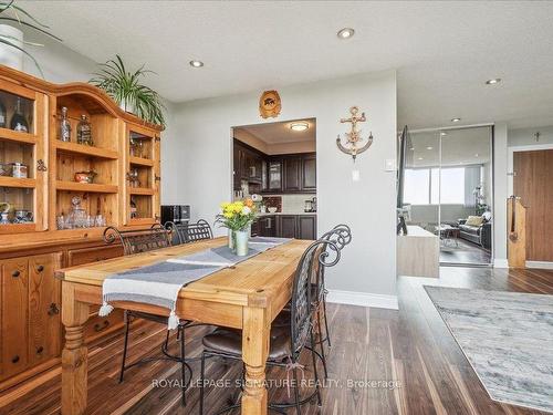 1001-2301 Derry Rd W, Mississauga, ON - Indoor Photo Showing Dining Room