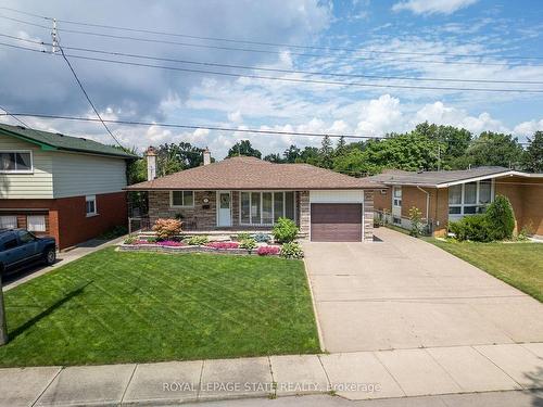 185 Nugent Dr, Hamilton, ON - Outdoor