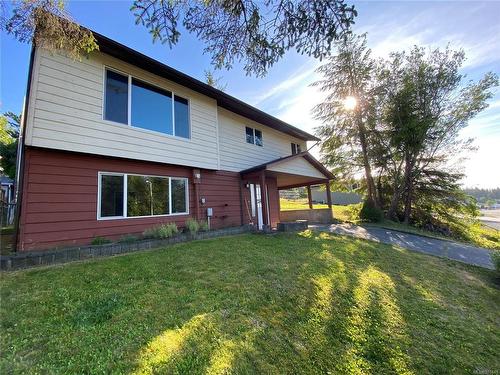 2101 Pioneer Hill, Port Mcneill, BC 