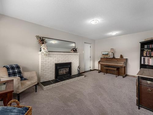 200 Mountview Drive, Kamloops, BC - Indoor With Fireplace