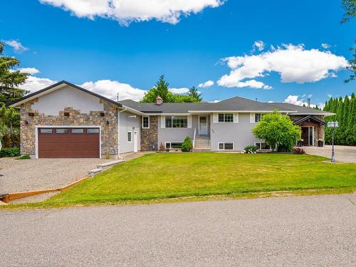 200 Mountview Drive, Kamloops, BC - Outdoor With Facade