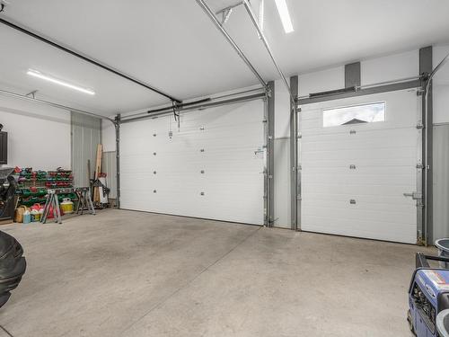 200 Mountview Drive, Kamloops, BC - Indoor Photo Showing Garage