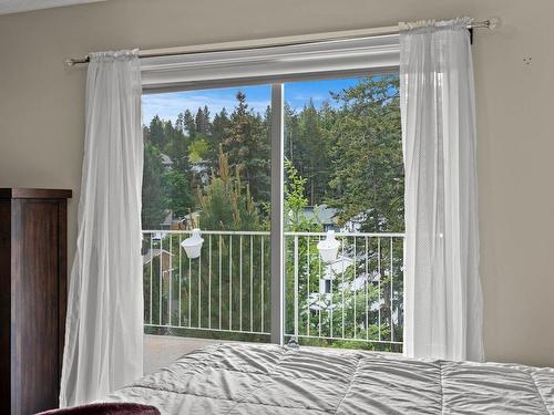 1845 Mckinley Crt, Kamloops, BC - Indoor Photo Showing Bedroom