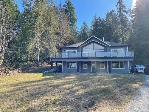 8910 Faber Rd, Port Alberni, BC 