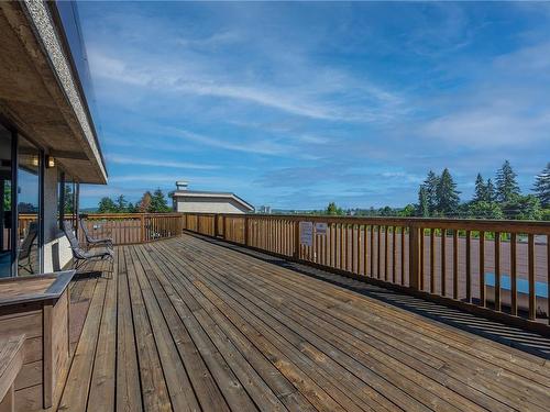 214-550 Bradley St, Nanaimo, BC - Outdoor With Deck Patio Veranda