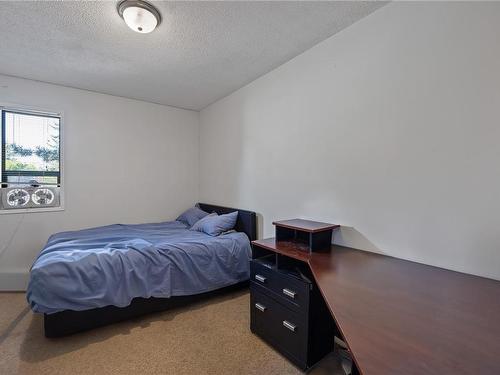 214-550 Bradley St, Nanaimo, BC - Indoor Photo Showing Bedroom