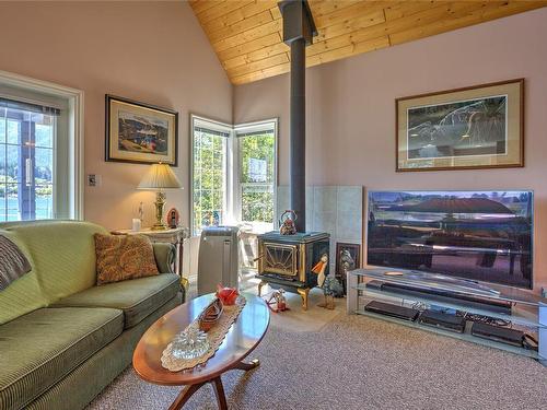 258 North Shore Rd, Lake Cowichan, BC 