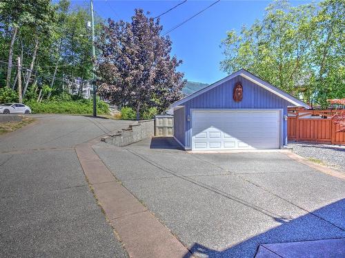 258 North Shore Rd, Lake Cowichan, BC 