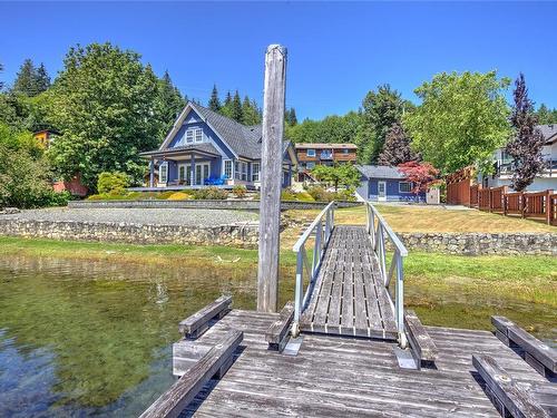 258 North Shore Rd, Lake Cowichan, BC 